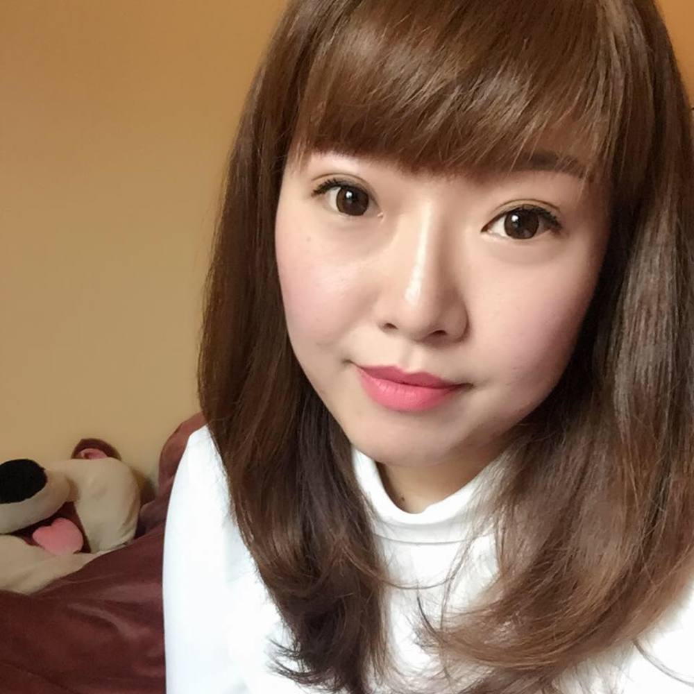 Meet your Posher, Elaine